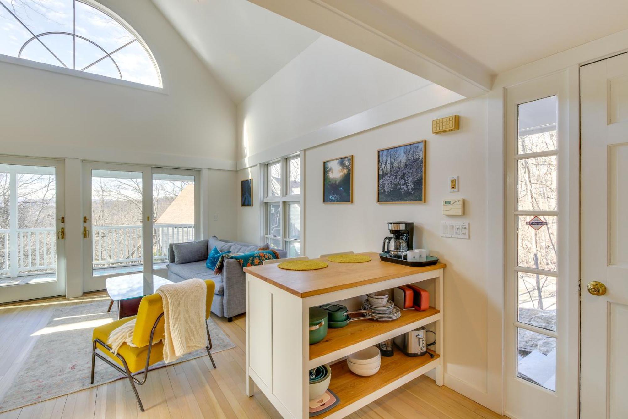 Holiday home Dreamy Hudson Valley With State Park Views Garrison